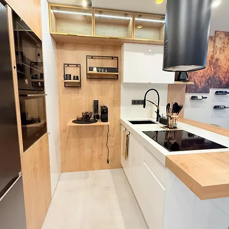 Apartament Lux Boutique 2 Bdr Right Next Gondola Lift *