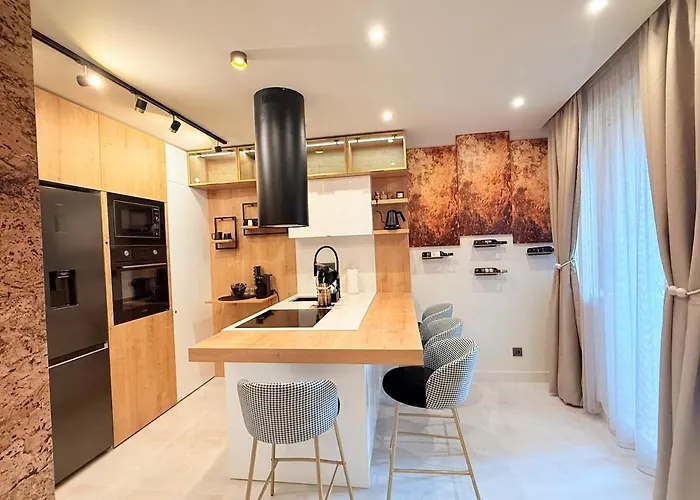 Lux Boutique 2 Bdr Right Next Gondola Lift Bansko